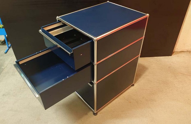 Mobiletto cassettiera USM Haller