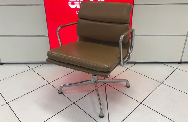 Sedia direzionale VITRA SOFT PAD GROUP EA208